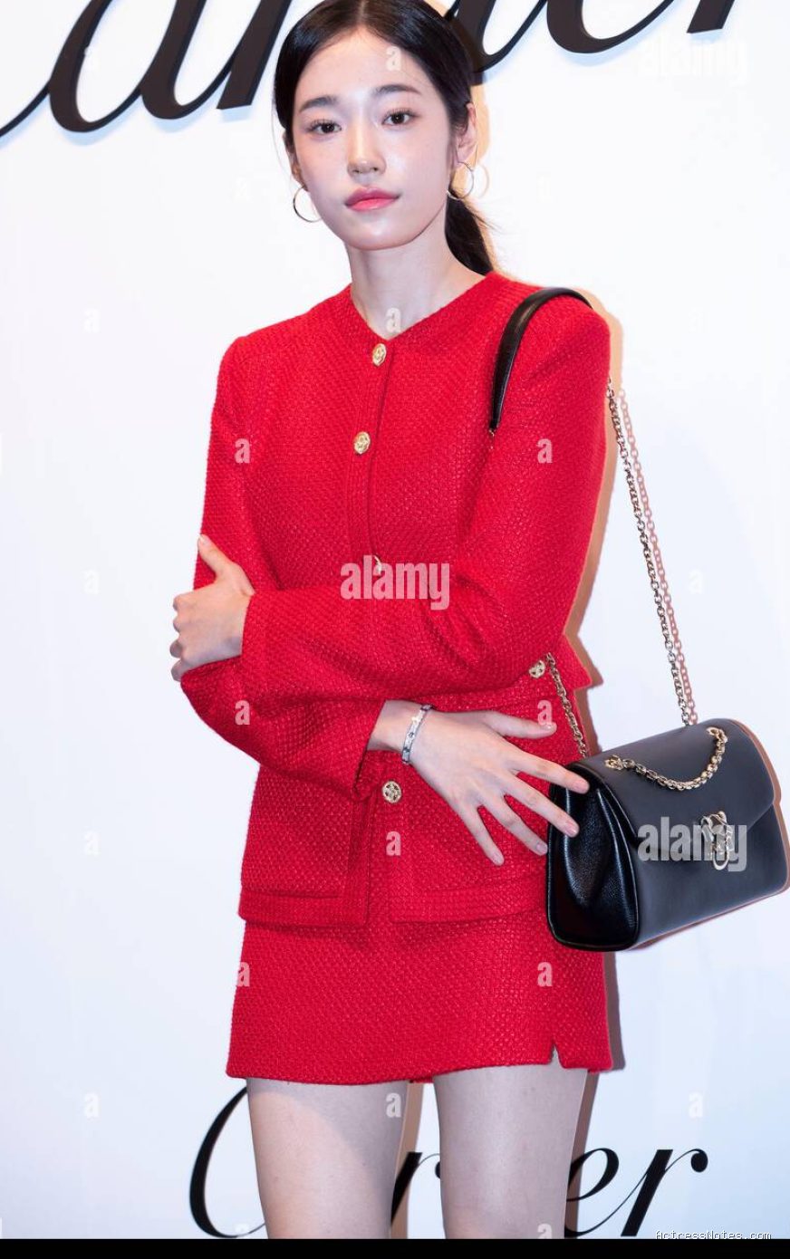 Profil dan Biodata Roh Yoon Seo, Bintang Crash Course in Romance