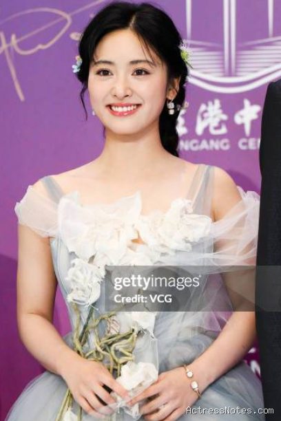 Profil dan Biodata Shen Yue: Perjalanan Karier hingga Daftar Drama