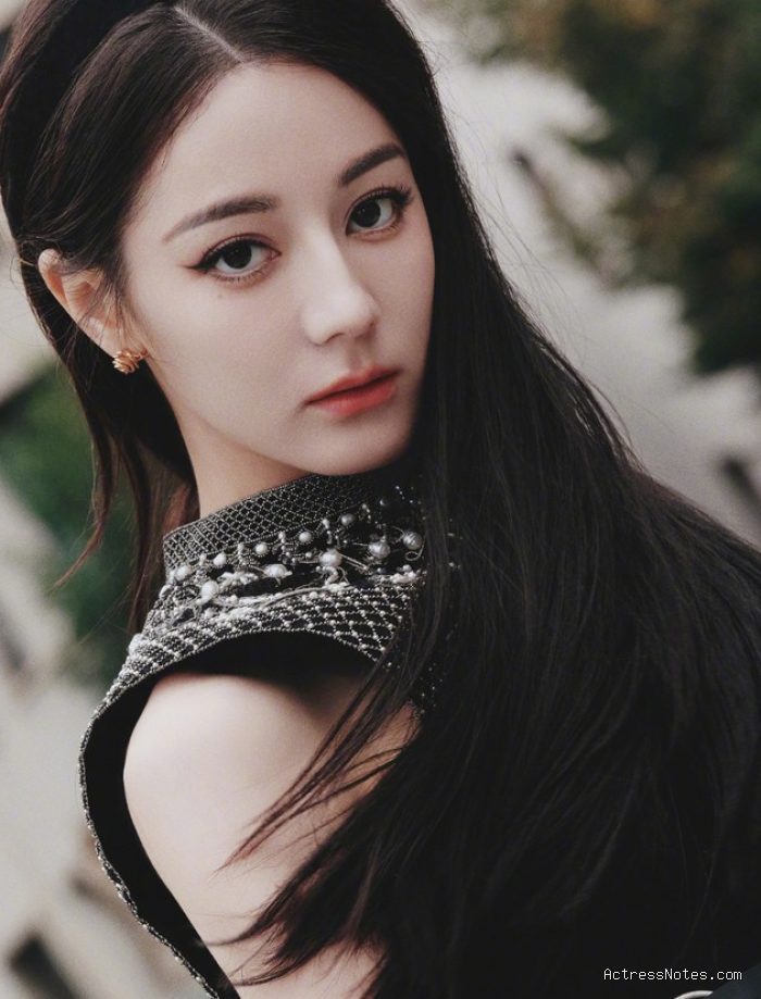 Profil dan Perjalanan Karier Dilraba Dilmurat di Drama Tiongkok