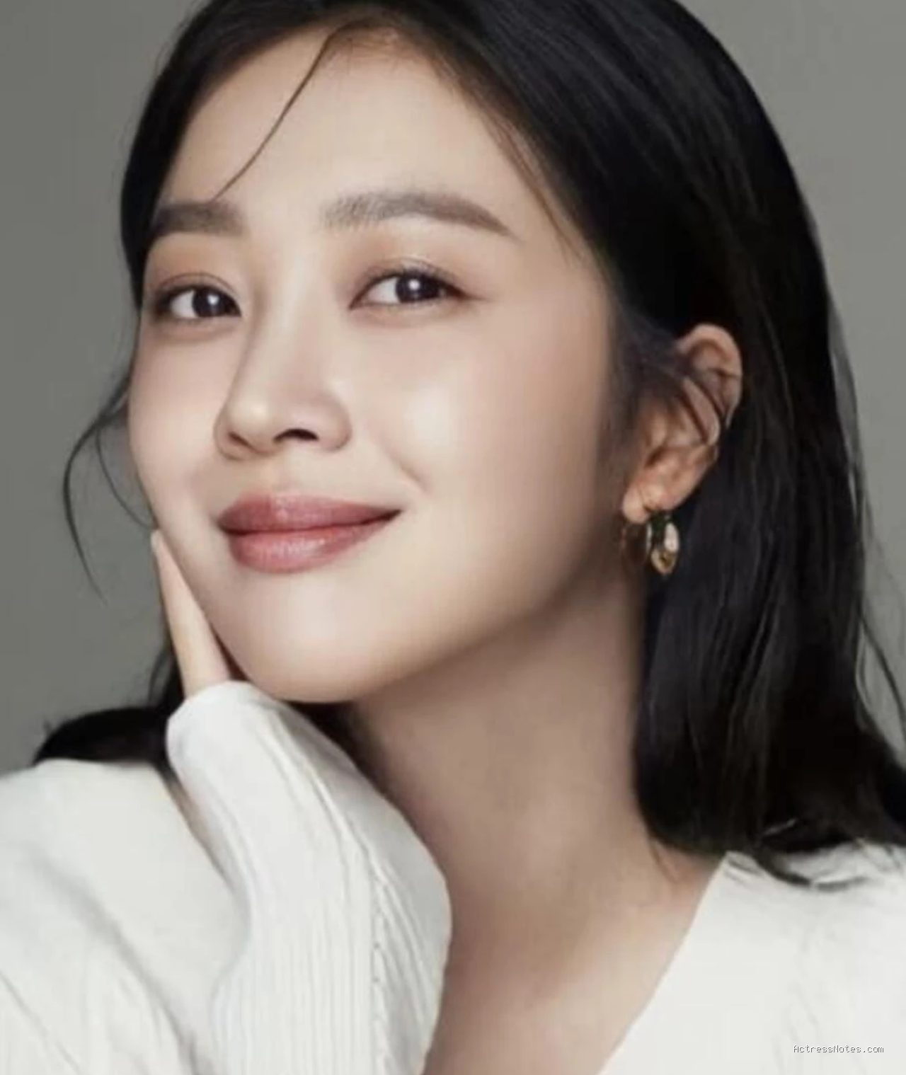 Profil dan Perjalanan Karier Jo Bo Ah di Drama Korea Romantis