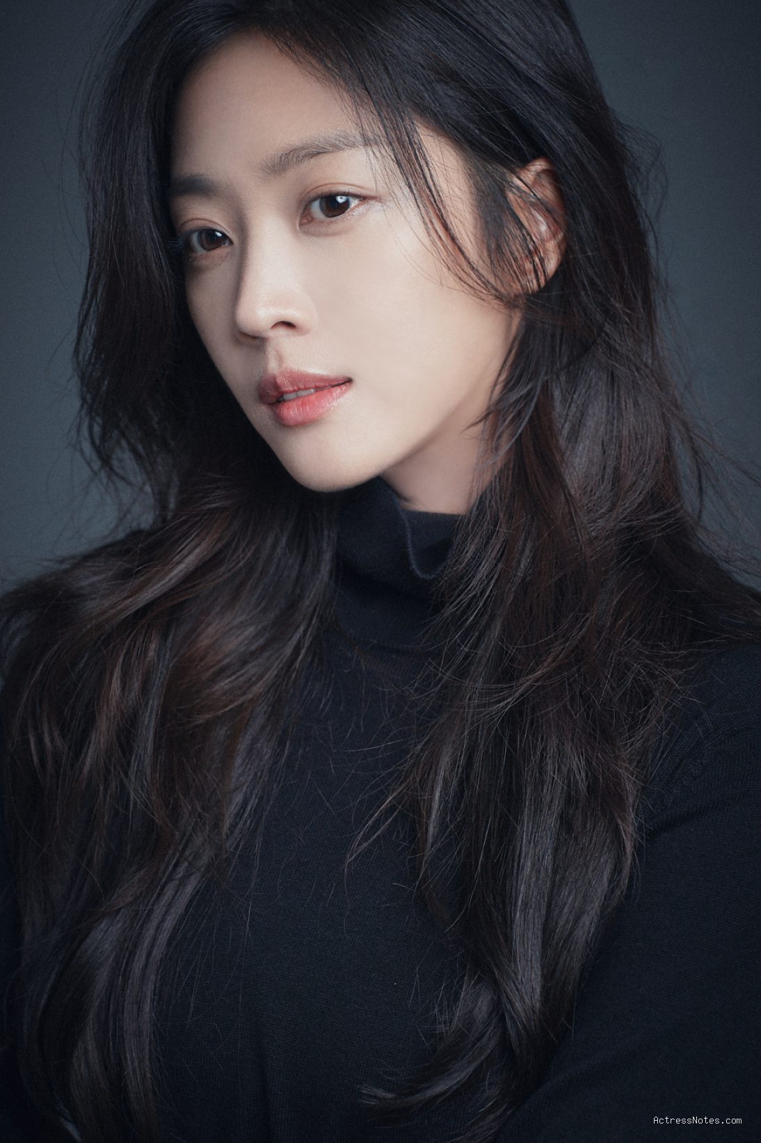 Profil dan Perjalanan Karier Jo Bo Ah di Drama Korea Romantis