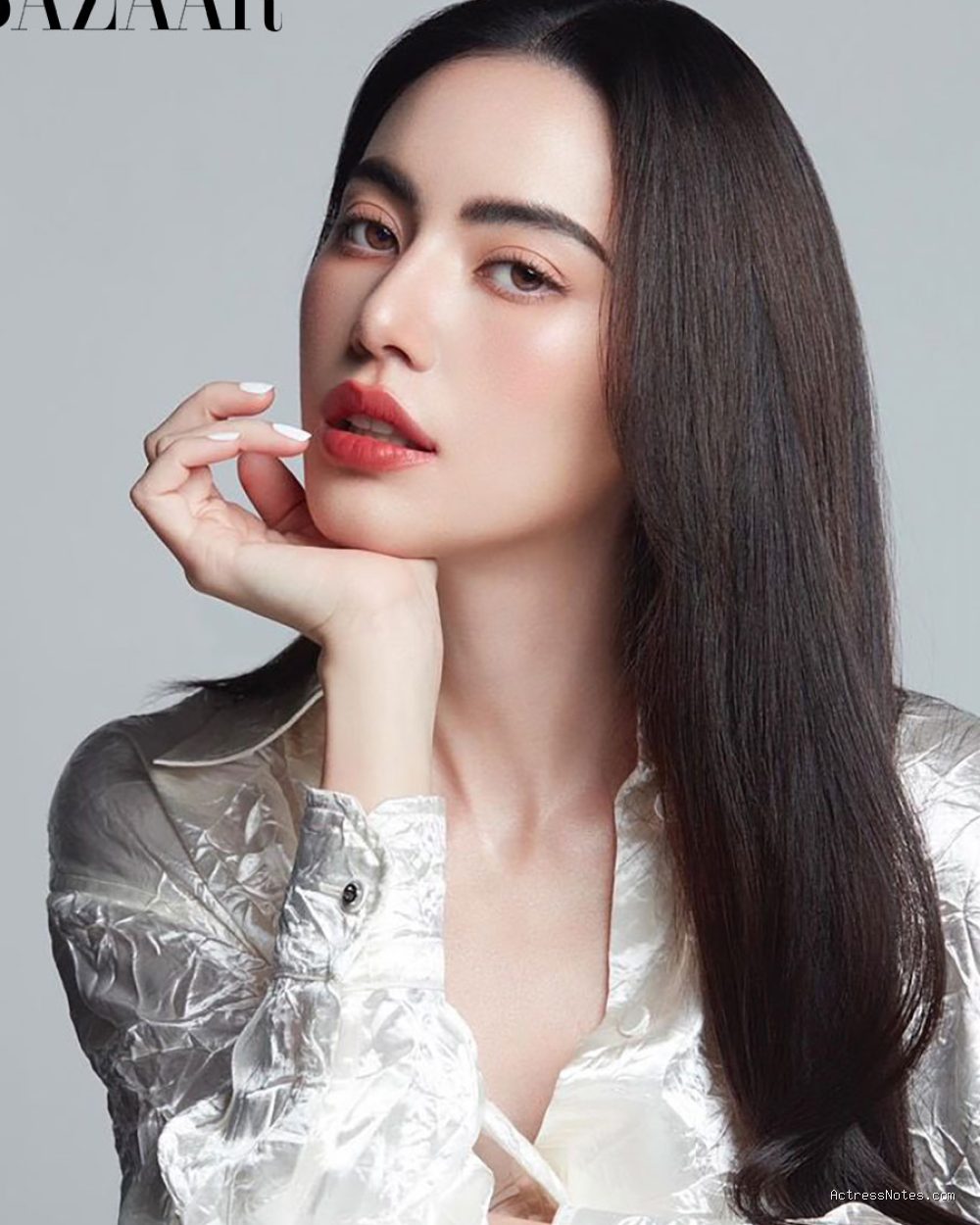 Profil dan Perjalanan Karier Mai Davika Hoorne di Film Horor Komedi