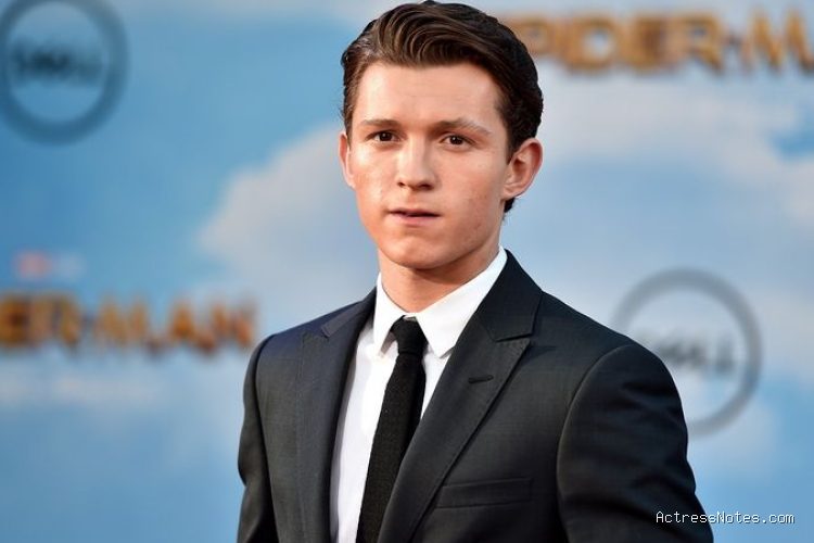 Profil dan Perjalanan Karier Tom Holland: Dari Teater ke Film