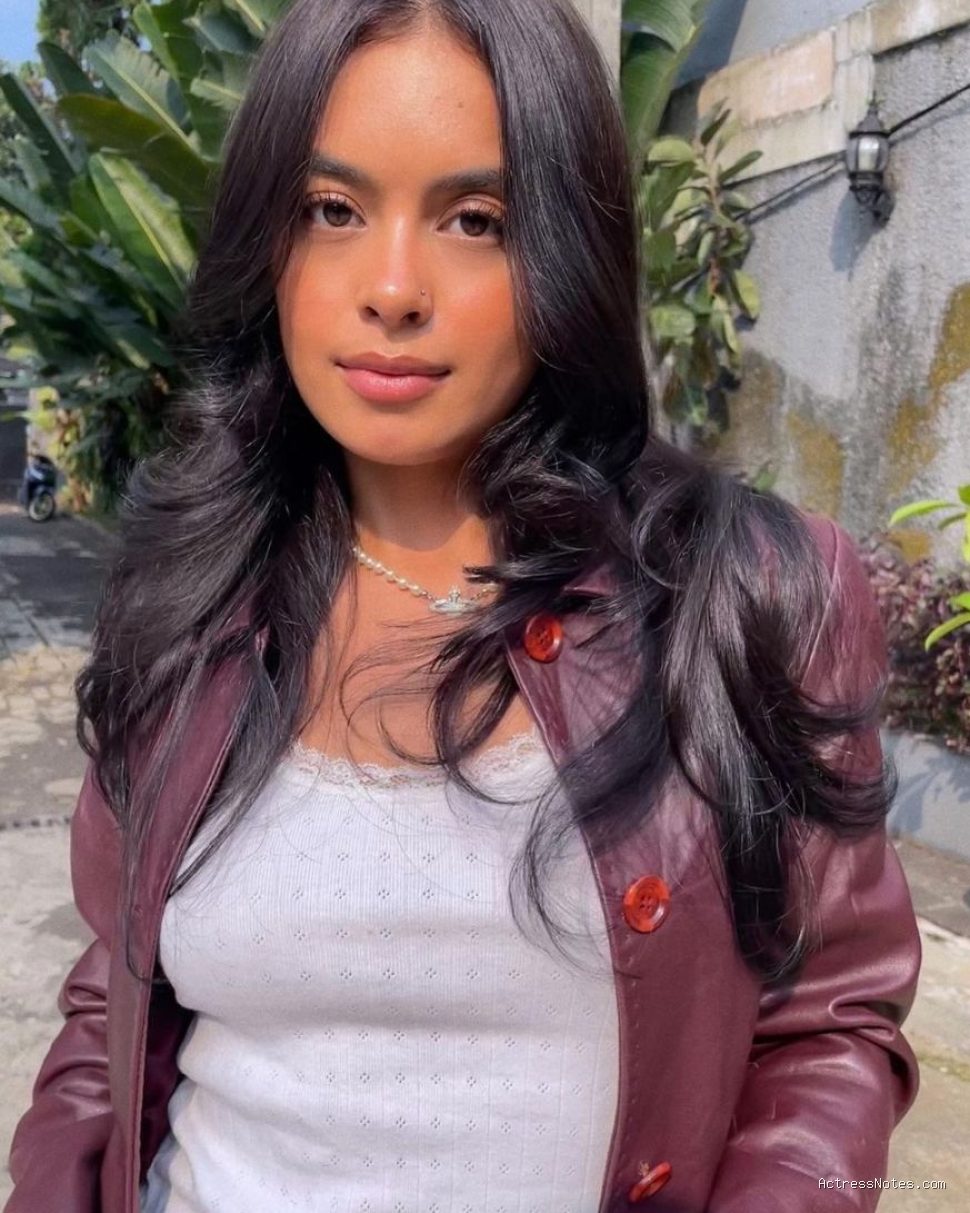 Profil Eva Celia: Perjalanan Karier Musik Jazz hingga Akting