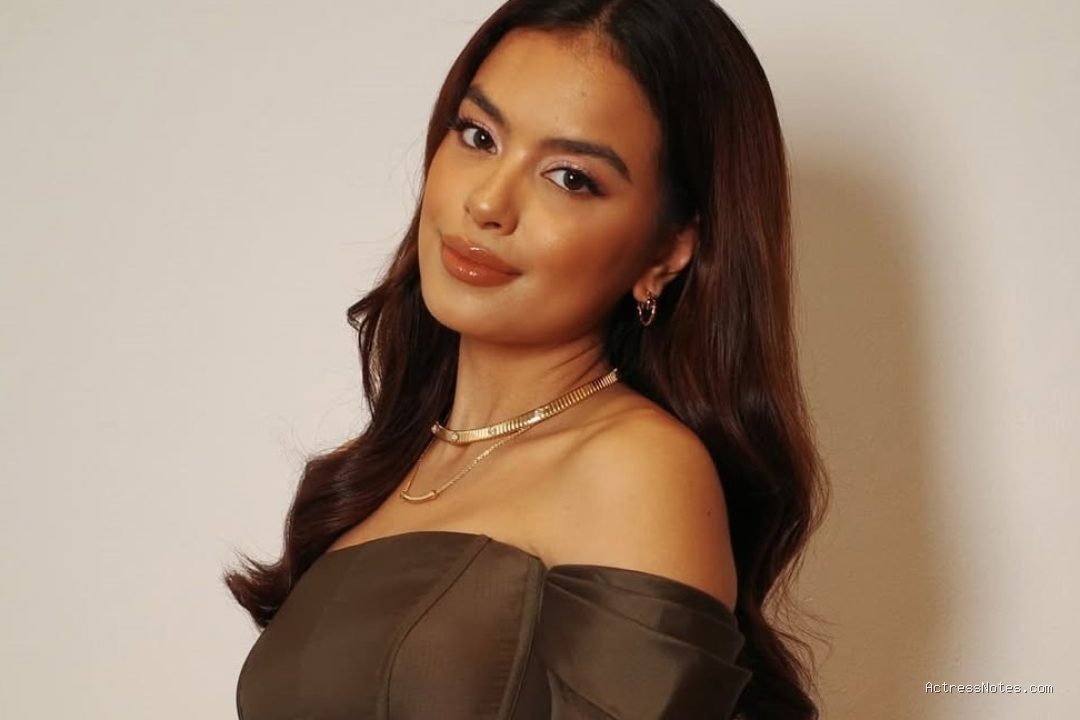 Photo by celebrity.okezone.com - Profil Eva Celia: Perjalanan Karier Musik Jazz hingga Akting