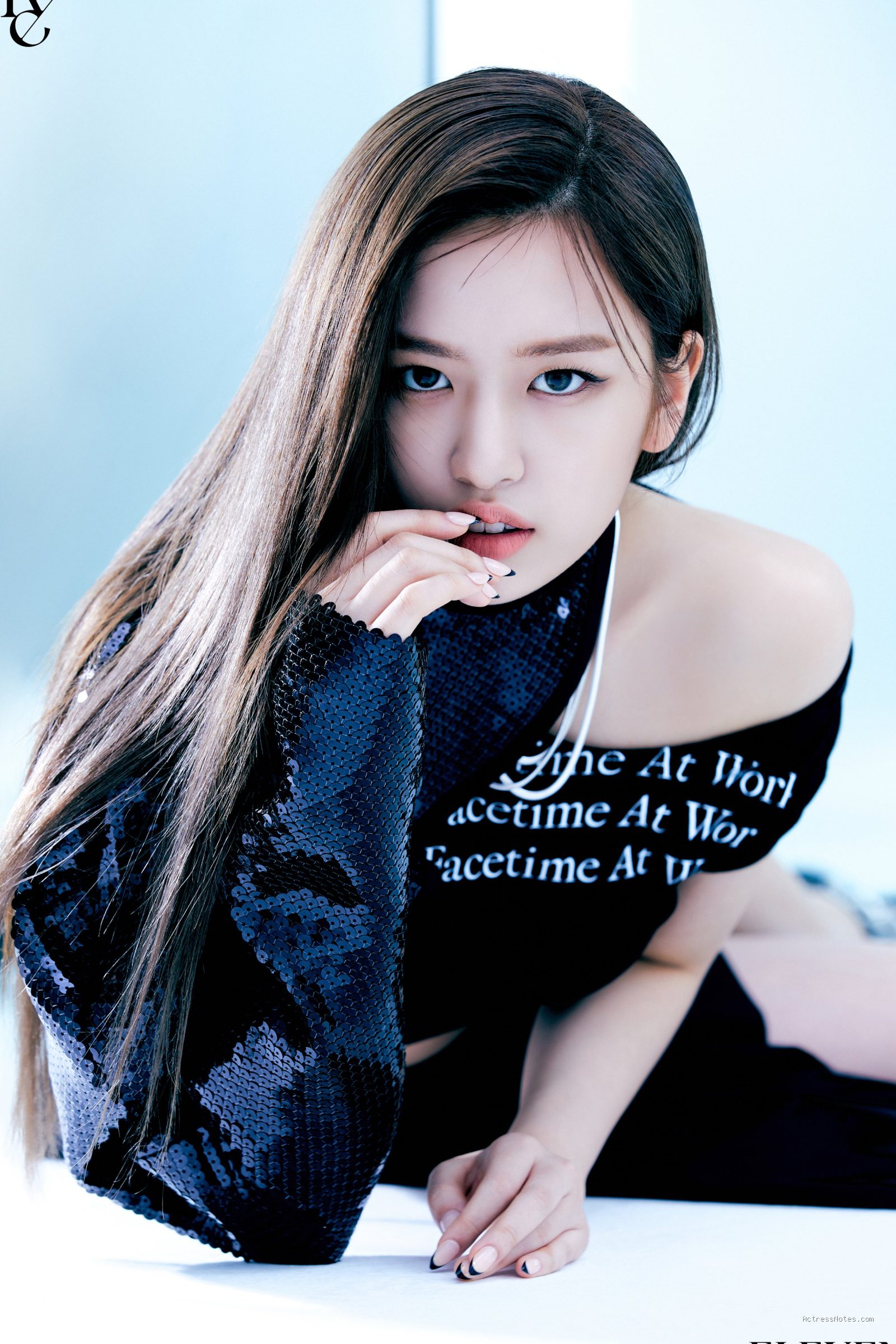 Photo by dbkpop.com - Profil Lengkap An Yu Jin IVE: Karier Musik dan Variety Show