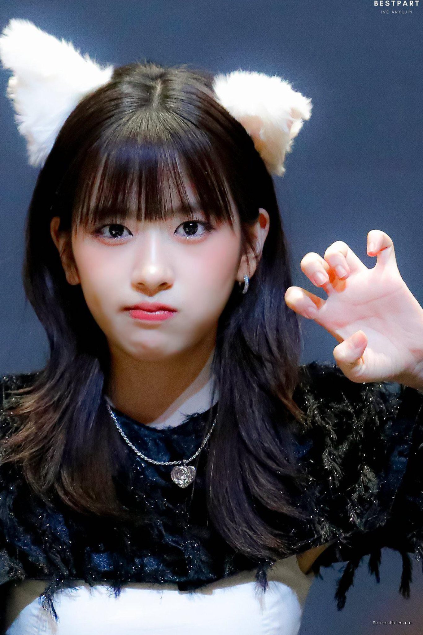 Profil Lengkap An Yu Jin IVE: Karier Musik dan Variety Show