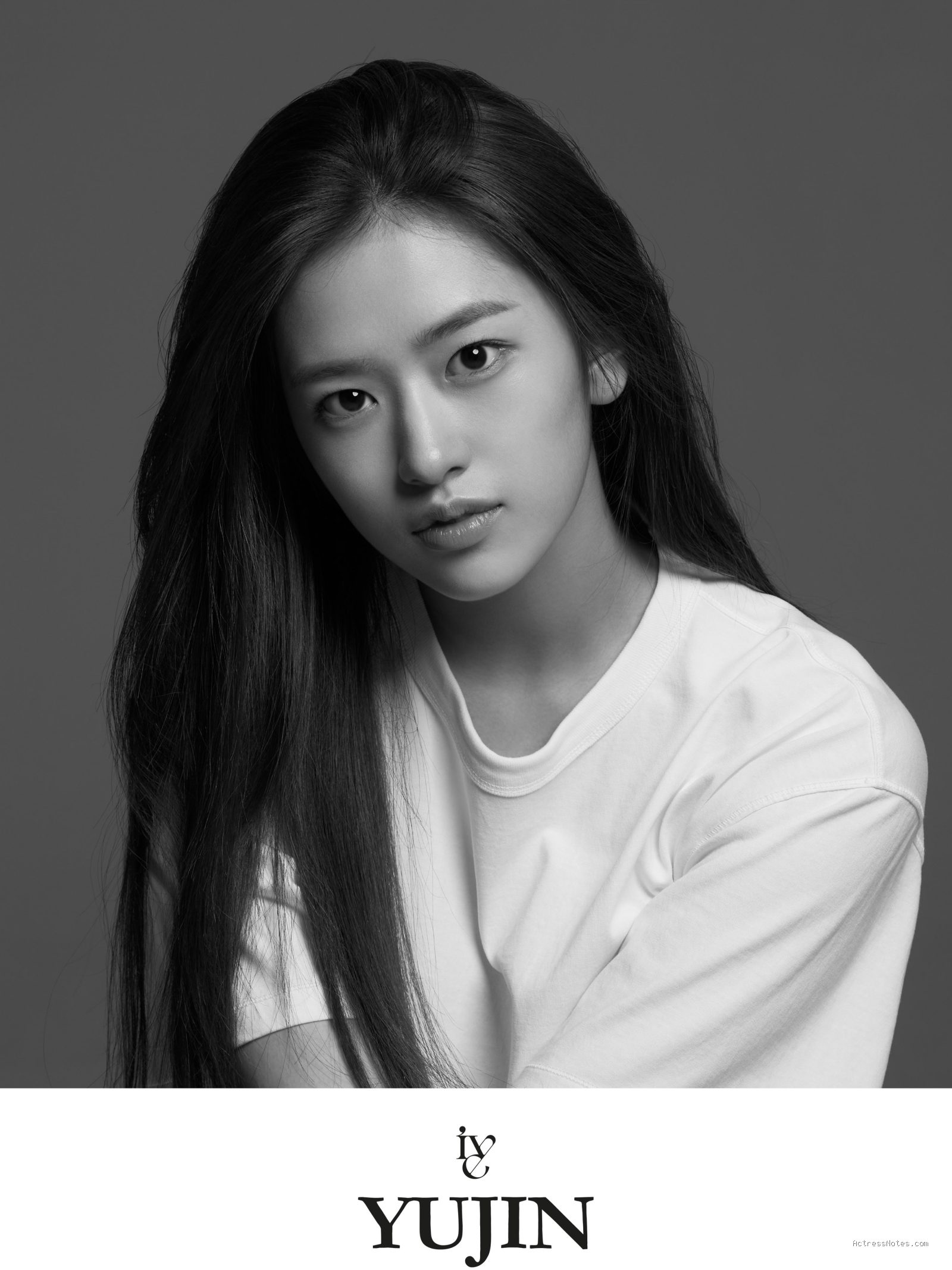 Profil Lengkap An Yu Jin IVE: Karier Musik dan Variety Show