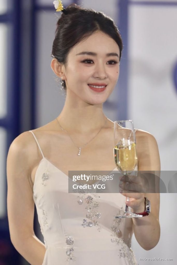 Profil Lengkap dan Jejak Karier Zhao Liying, Ratu Drama Tiongkok