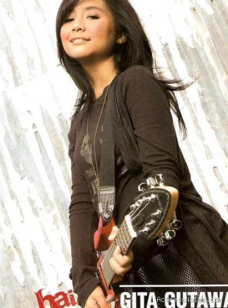 Photo by naufalhusain13.blogspot.com - Profil Lengkap Gita Gutawa: Pendidikan, Karier Musik, dan Prestasi