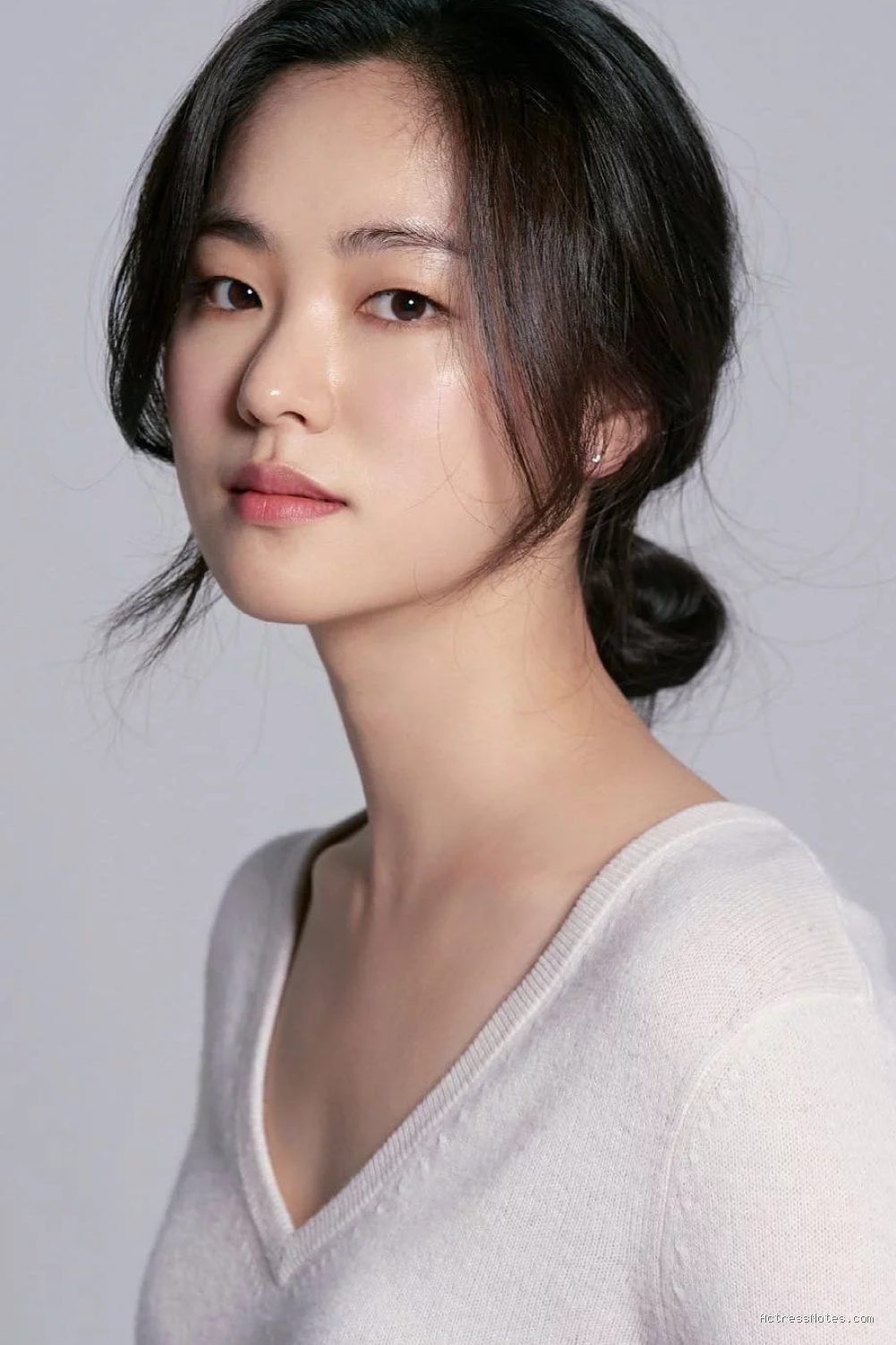 Photo by cinefil.com - Profil Lengkap Jeon Yeo Been: Film Festival hingga Serial Aksi