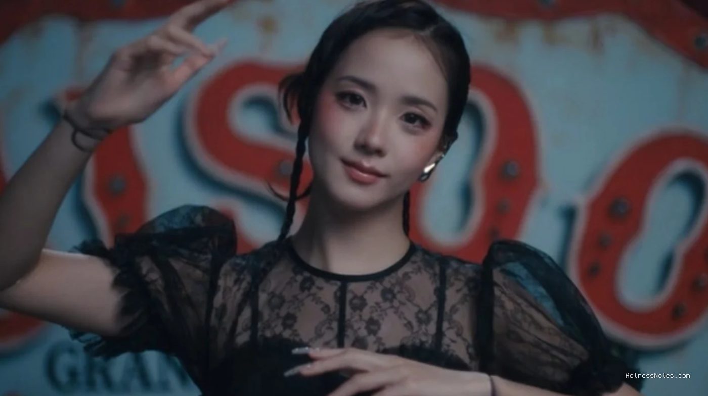 Photo by allkpop.com - Profil Lengkap Jisoo BLACKPINK: Perjalanan Musik dan Akting