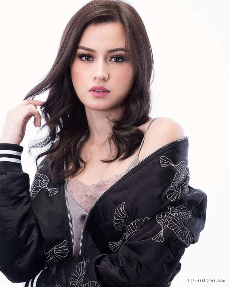 Profil Lengkap Kimberly Ryder: Keturunan dan Perjalanan Karier