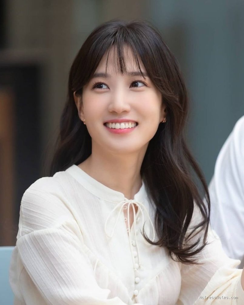 Photo by kdramastars.com - Profil Lengkap Park Eun Bin: Perjalanan Karier dan Daftar Drama