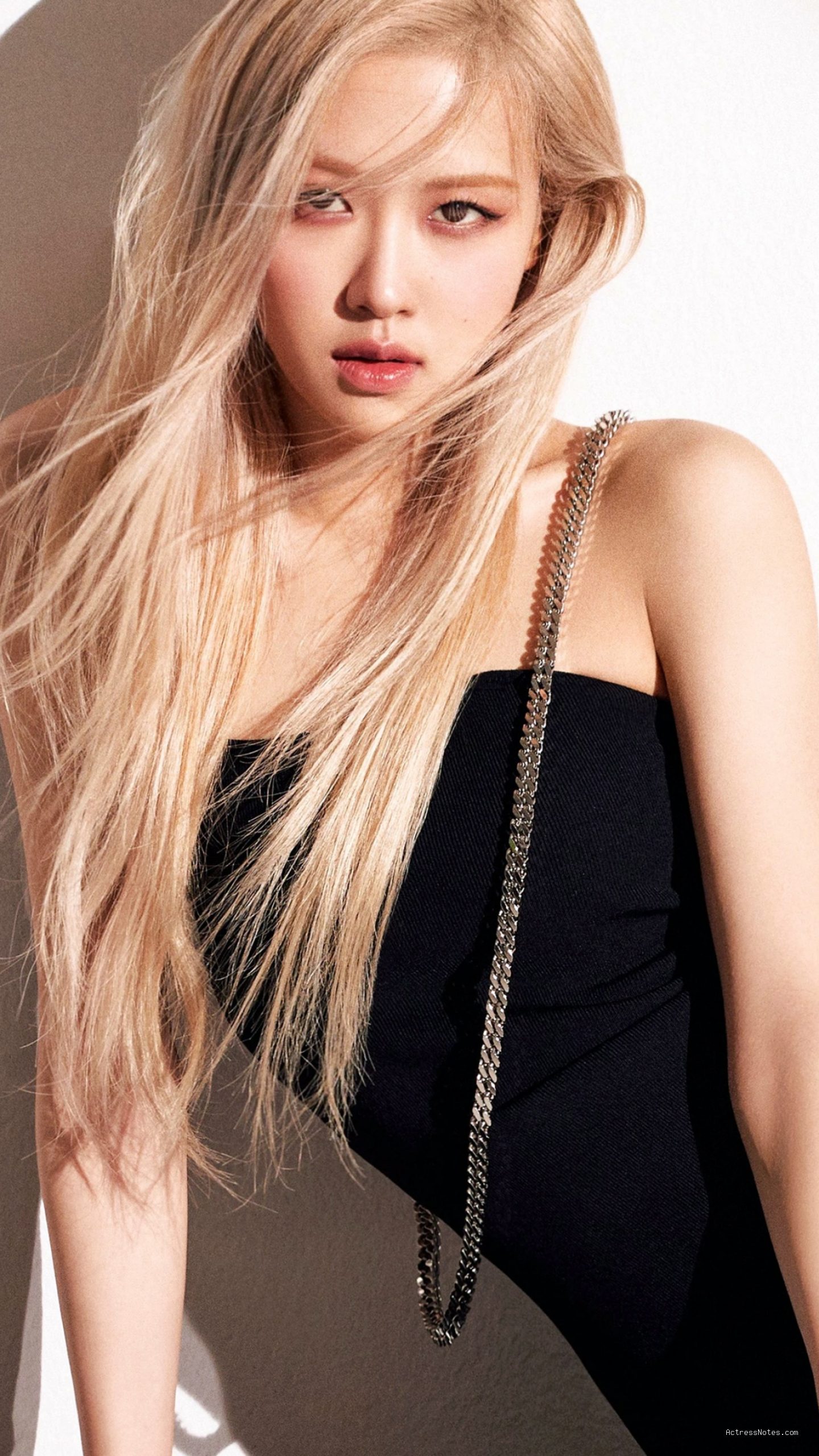 Profil Lengkap Rose BLACKPINK: Biodata, Vokal, dan Prestasi
