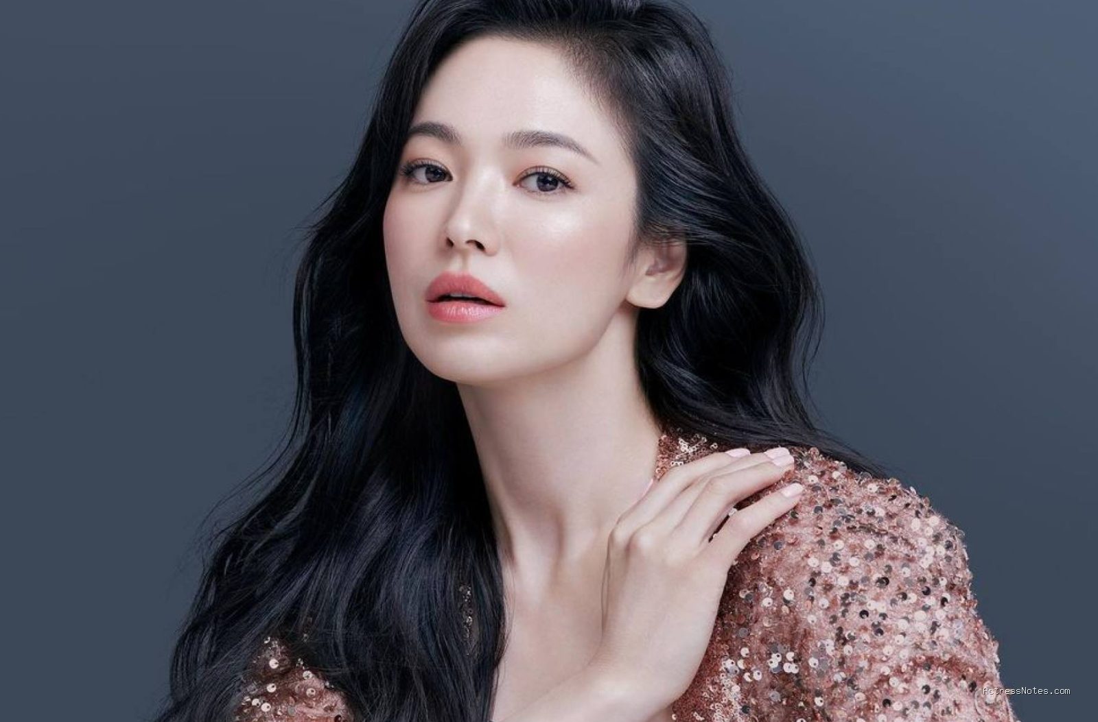 Profil Lengkap Song Hye Kyo: Perjalanan Karier dan Transformasi Peran
