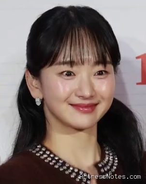 Profil Won Jin Ah: Biodata, Daftar Film, dan Serial Populer