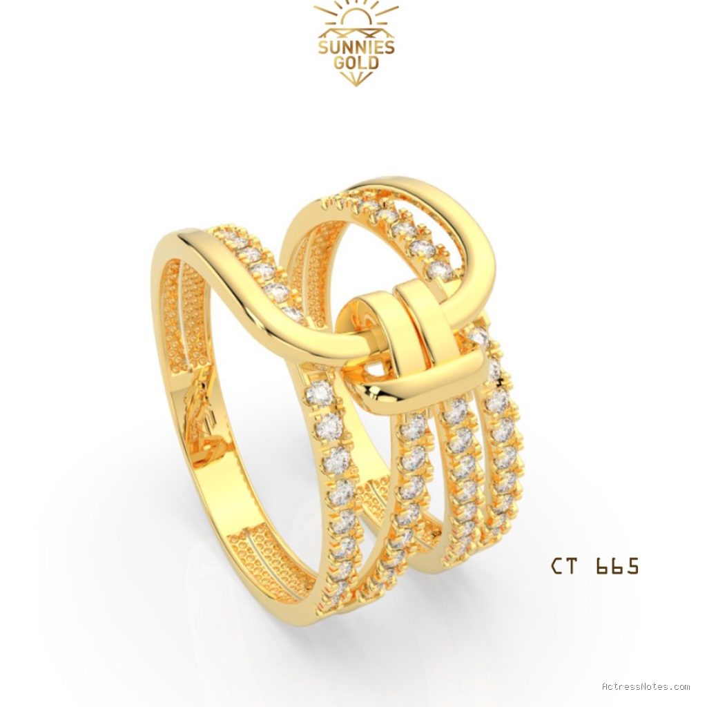 Photo by shopee.co.id - Brand Cincin Emas Tumpuk Minimalis yang Sering Dipakai Karakter Utama