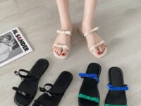 Photo by shopee.co.id - Brand Sandal Tali Tipis Elegan Penunjang Gaun Malam di Drama Korea