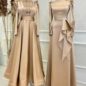 Photo by pinterest.com - Dupe Gaun Pesta Malam Satin Mengkilap Terinspirasi Adegan Karpet Merah
