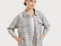 Photo by shopee.co.id - Dupe Jaket Tweed Kerah Bulat Klasik untuk Hadiri Undangan Pesta Resmi