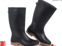 Photo by blibli.com - Rekomendasi Sepatu Boots Semata Kaki Hitam Gaya Edgy Aktris Misteri K-Drama