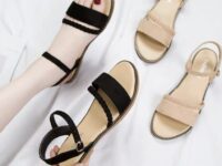 Photo by shopee.co.id - Rekomendasi Sepatu Sandal Tali Santai untuk Liburan Pantai ala C-Drama